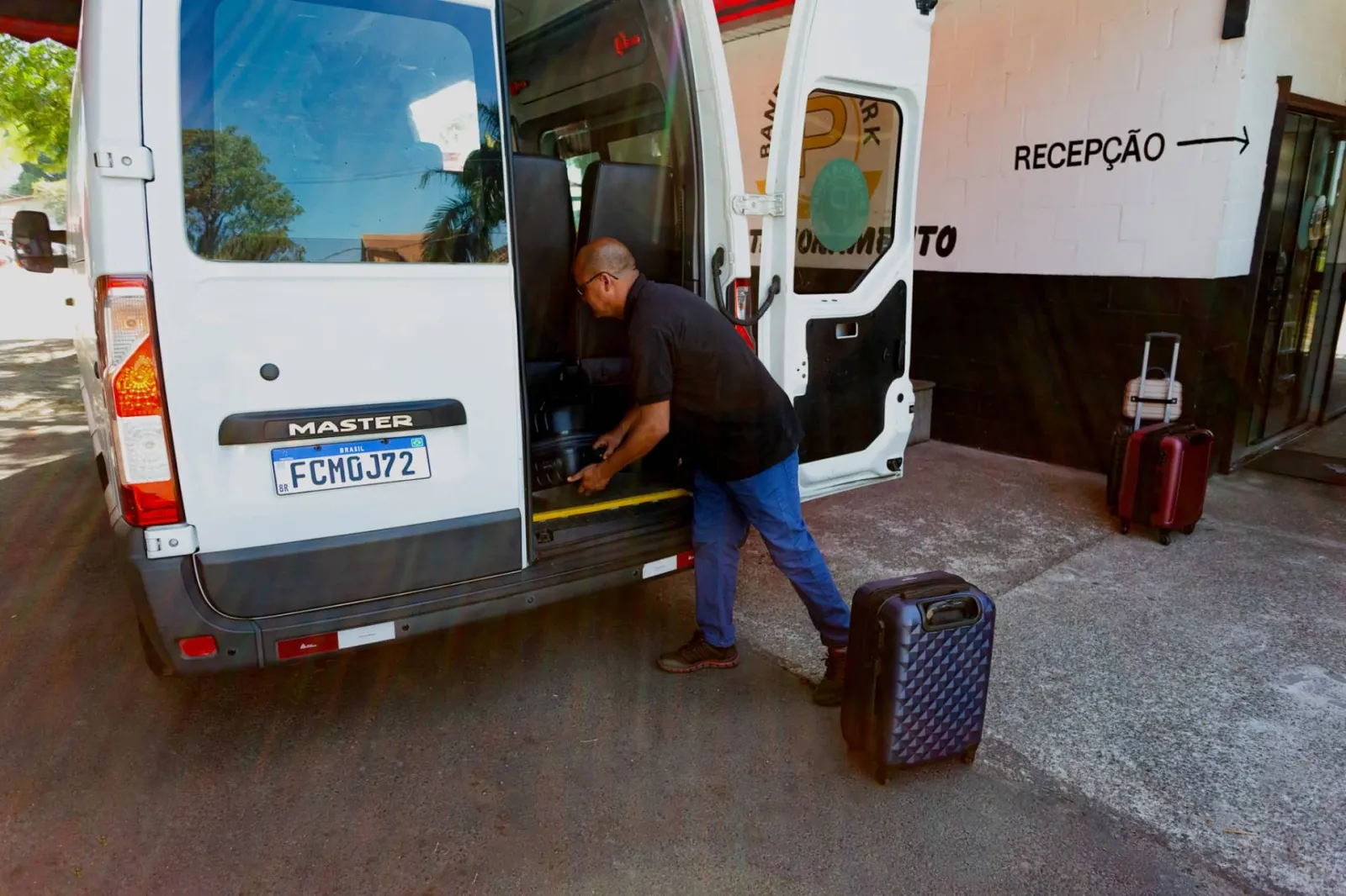 Como funciona o traslado do estacionamento até o terminal de Viracopos